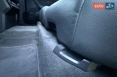 Позашляховик / Кросовер Volkswagen Touareg 2021 в 