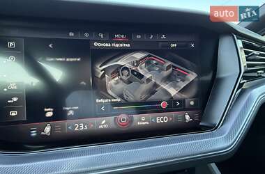 Позашляховик / Кросовер Volkswagen Touareg 2021 в 
