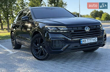 Позашляховик / Кросовер Volkswagen Touareg 2021 в Вінниці