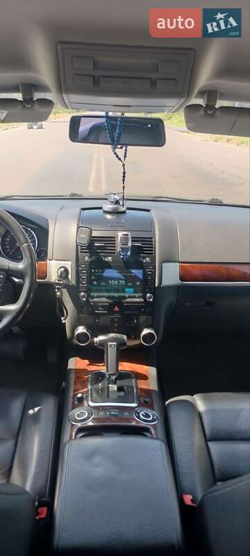 Внедорожник / Кроссовер Volkswagen Touareg 2008 в Львове