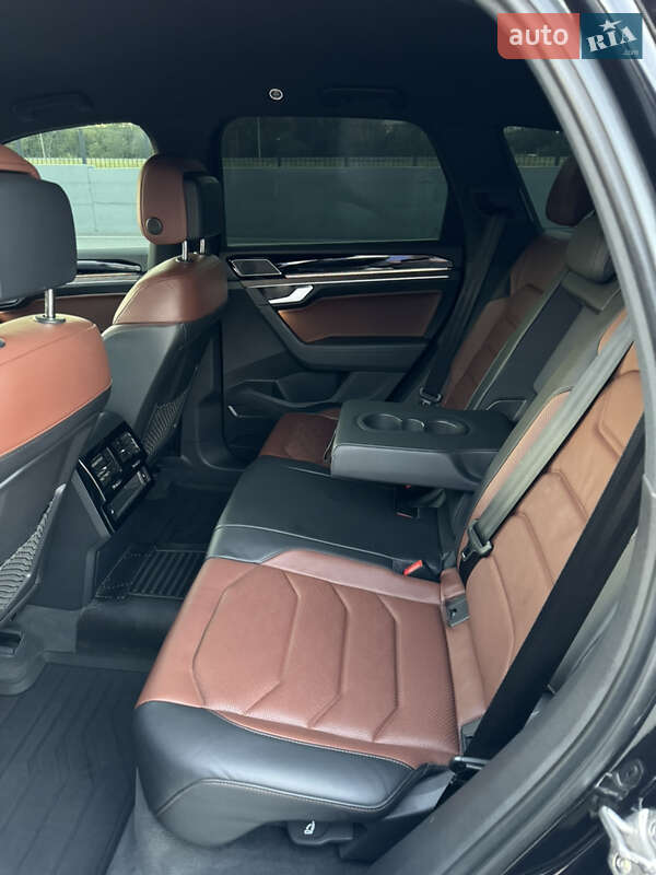 Внедорожник / Кроссовер Volkswagen Touareg 2019 в Полтаве фото 39 Внедорожник / Кроссовер Volkswagen Touareg 2019 в Полтаве