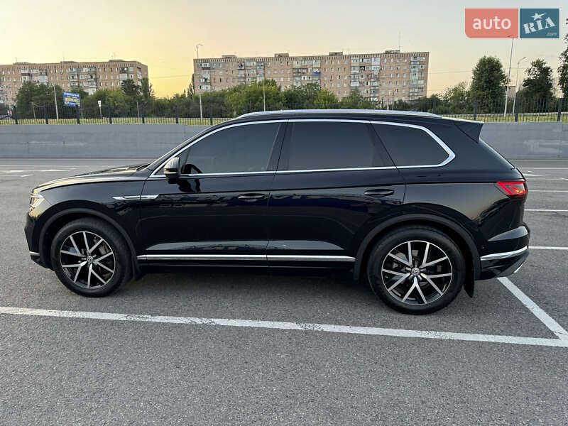 Внедорожник / Кроссовер Volkswagen Touareg 2019 в Полтаве фото 9 Внедорожник / Кроссовер Volkswagen Touareg 2019 в Полтаве