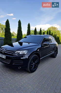Позашляховик / Кросовер Volkswagen Touareg 2011 в Івано-Франківську