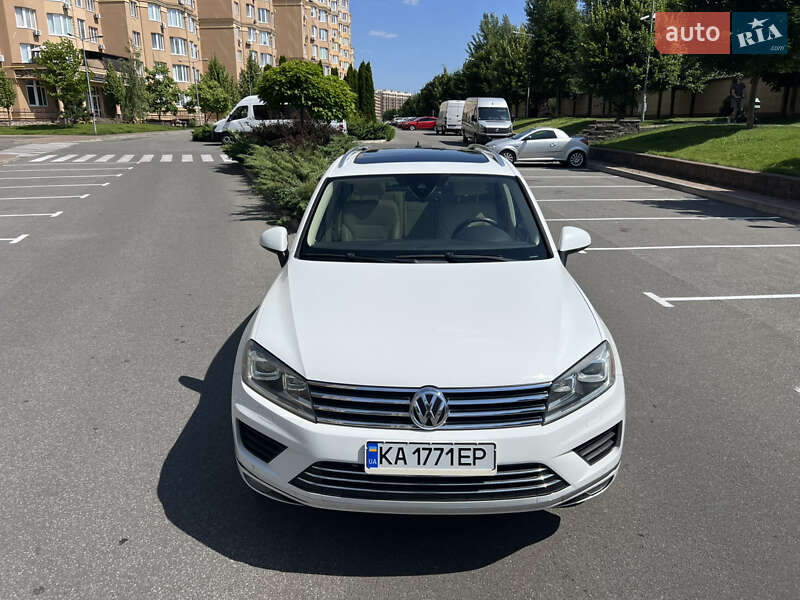 Volkswagen Touareg 2015