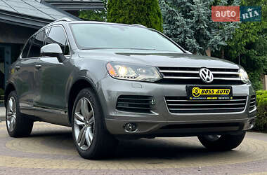 Позашляховик / Кросовер Volkswagen Touareg 2012 в Львові