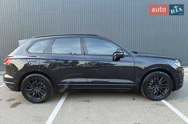 Внедорожник / Кроссовер Volkswagen Touareg 2021 в Киеве