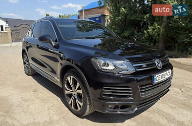 Позашляховик / Кросовер Volkswagen Touareg 2012 в Чернівцях