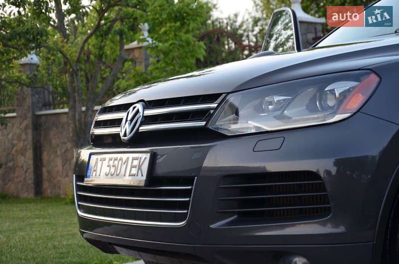 Позашляховик / Кросовер Volkswagen Touareg 2012 в Богородчанах