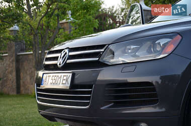 Внедорожник / Кроссовер Volkswagen Touareg 2012 в 