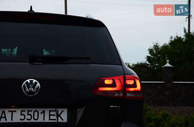 Внедорожник / Кроссовер Volkswagen Touareg 2012 в 