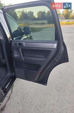 Внедорожник / Кроссовер Volkswagen Touareg 2008 в 