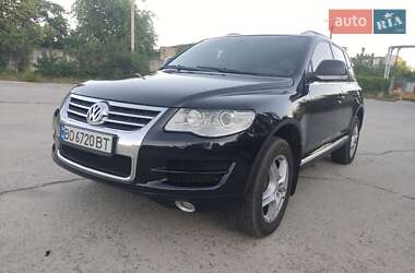 Позашляховик / Кросовер Volkswagen Touareg 2008 в Вараші