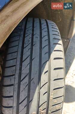 Внедорожник / Кроссовер Volkswagen Touareg 2008 в 