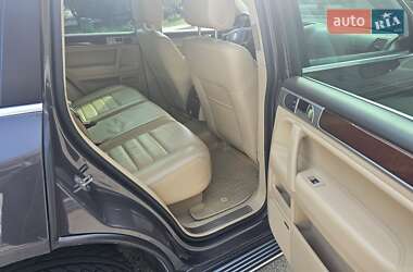 Внедорожник / Кроссовер Volkswagen Touareg 2009 в 