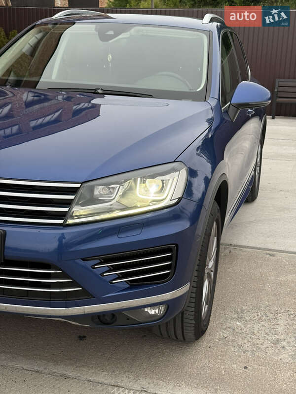 Внедорожник / Кроссовер Volkswagen Touareg 2017 в Жидачове