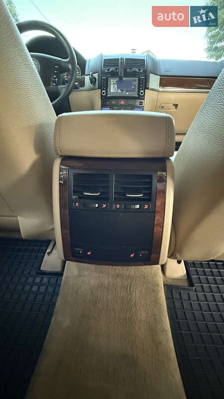 Внедорожник / Кроссовер Volkswagen Touareg 2007 в Татарбунарах