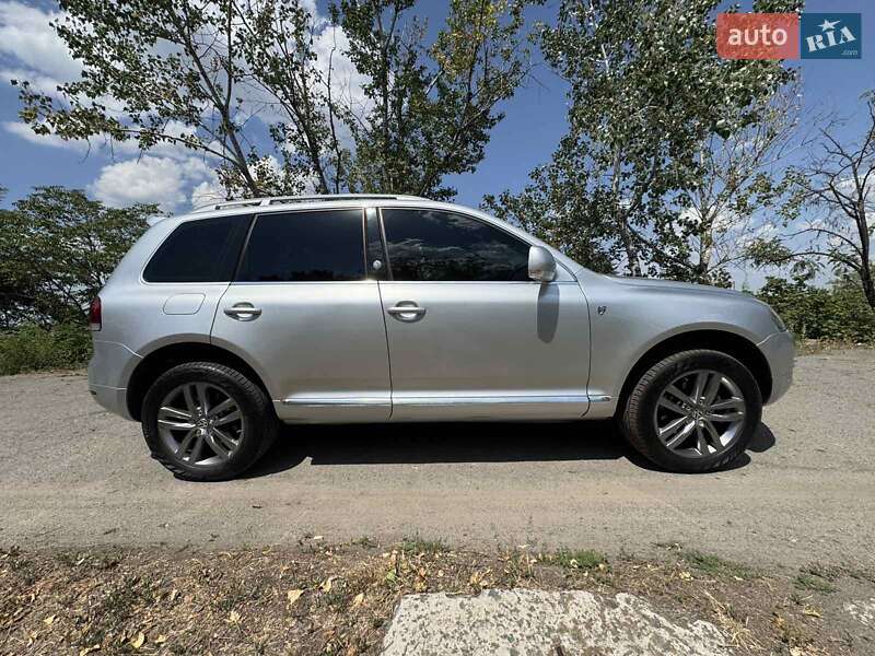 Позашляховик / Кросовер Volkswagen Touareg 2007 в Дніпрі