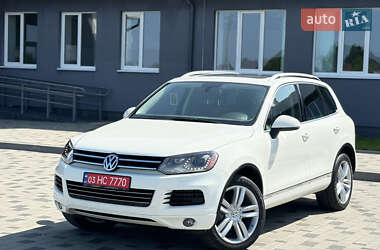 Внедорожник / Кроссовер Volkswagen Touareg 2012 в Ковеле