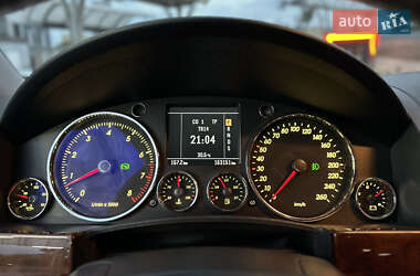 Внедорожник / Кроссовер Volkswagen Touareg 2006 в 