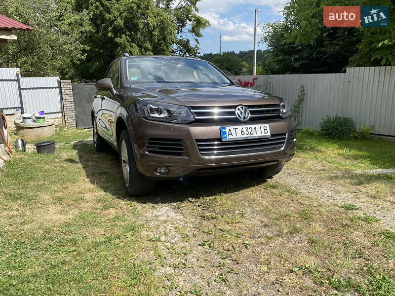 Внедорожник / Кроссовер Volkswagen Touareg 2012 в Коломые