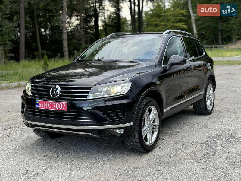 Внедорожник / Кроссовер Volkswagen Touareg 2014 в Бережанах