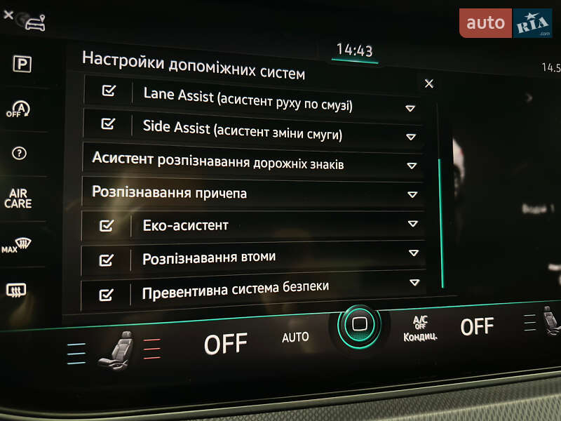 Внедорожник / Кроссовер Volkswagen Touareg 2019 в Казатине