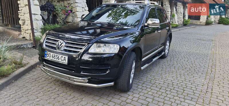 Внедорожник / Кроссовер Volkswagen Touareg 2003 в Львове