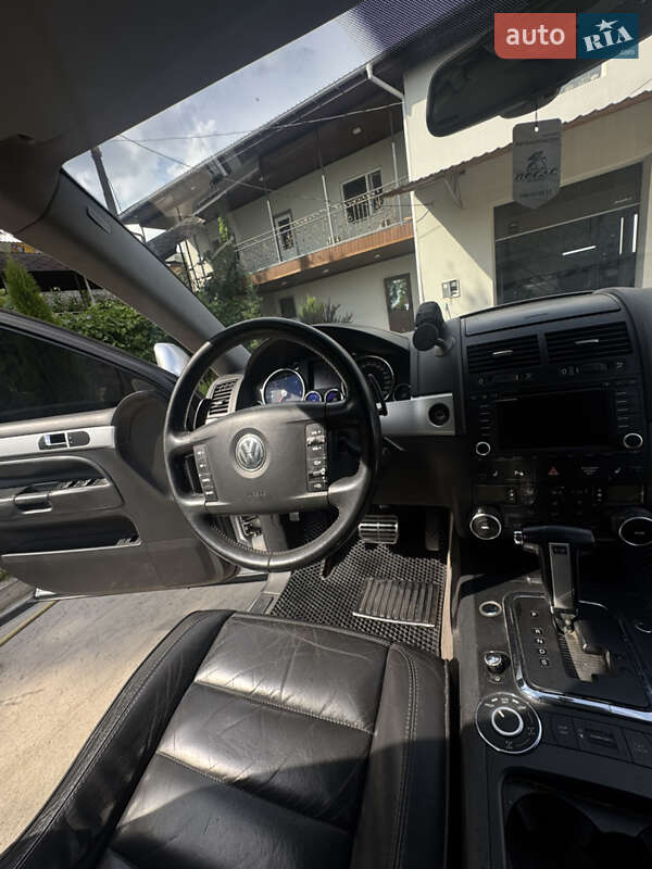 Позашляховик / Кросовер Volkswagen Touareg 2004 в Бердичеві