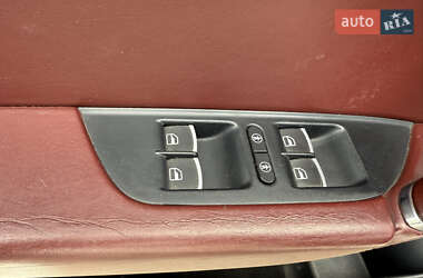 Внедорожник / Кроссовер Volkswagen Touareg 2011 в 