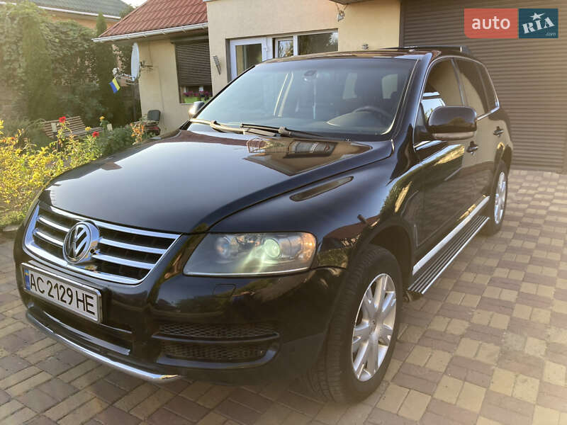 Позашляховик / Кросовер Volkswagen Touareg 2006 в Луцьку