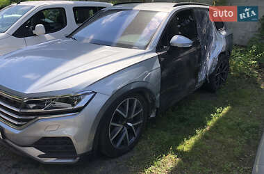 Позашляховик / Кросовер Volkswagen Touareg 2024 в Києві