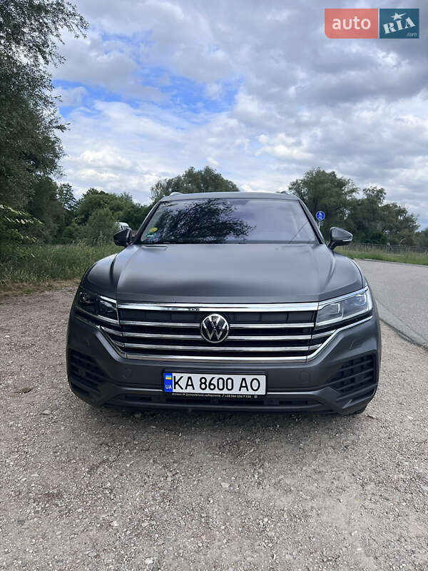 Внедорожник / Кроссовер Volkswagen Touareg 2021 в Ивано-Франковске