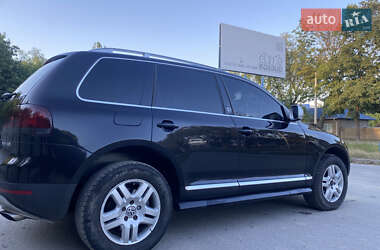 Внедорожник / Кроссовер Volkswagen Touareg 2006 в 