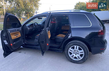 Внедорожник / Кроссовер Volkswagen Touareg 2006 в 