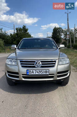 Внедорожник / Кроссовер Volkswagen Touareg 2004 в Кропивницком