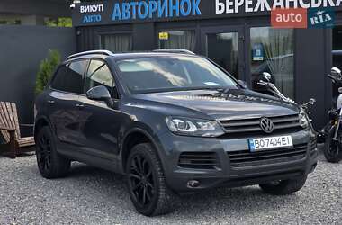 Внедорожник / Кроссовер Volkswagen Touareg 2012 в Тернополе