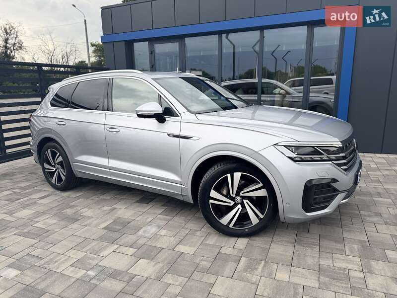 Внедорожник / Кроссовер Volkswagen Touareg 2022 в Ровно