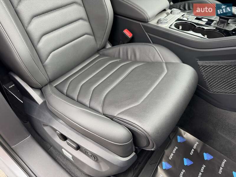 Внедорожник / Кроссовер Volkswagen Touareg 2022 в Ровно