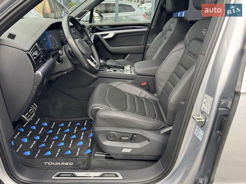 Внедорожник / Кроссовер Volkswagen Touareg 2022 в Ровно