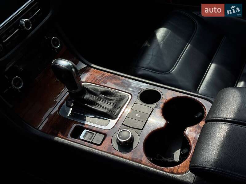 Внедорожник / Кроссовер Volkswagen Touareg 2011 в Каменец-Подольском фото 22 Внедорожник / Кроссовер Volkswagen Touareg 2011 в Каменец-Подольском
