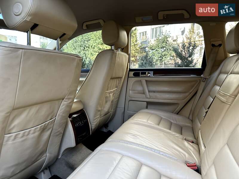 Позашляховик / Кросовер Volkswagen Touareg 2006 в Одесі фото 13 Позашляховик / Кросовер Volkswagen Touareg 2006 в Одесі