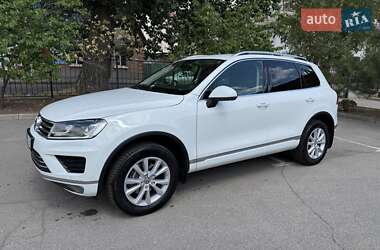 Внедорожник / Кроссовер Volkswagen Touareg 2017 в Кропивницком