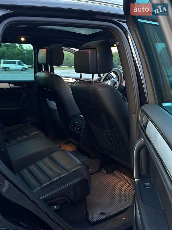 Внедорожник / Кроссовер Volkswagen Touareg 2011 в Черновцах фото 13 Внедорожник / Кроссовер Volkswagen Touareg 2011 в Черновцах