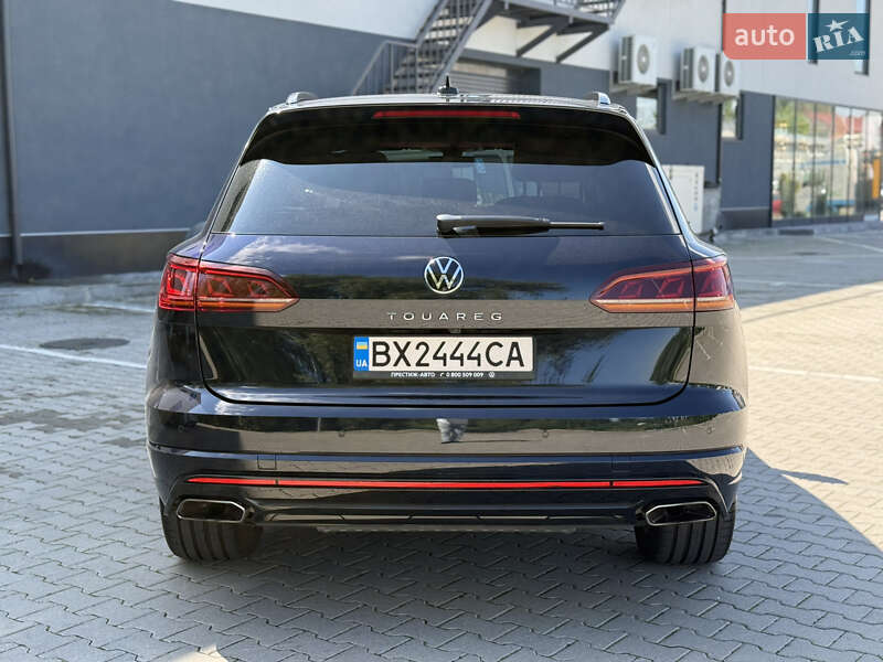 Позашляховик / Кросовер Volkswagen Touareg 2021 в Хмельницькому