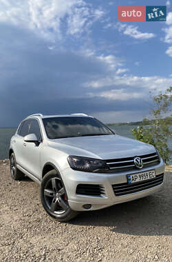 Внедорожник / Кроссовер Volkswagen Touareg 2011 в Запорожье
