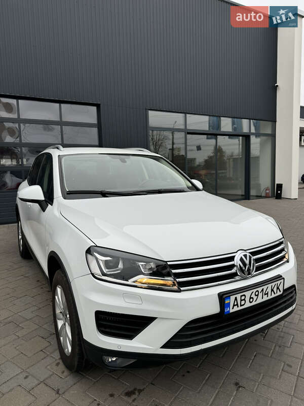 Внедорожник / Кроссовер Volkswagen Touareg 2017 в Виннице