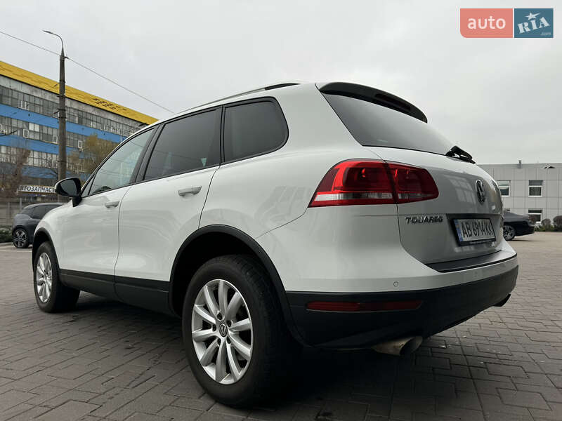 Внедорожник / Кроссовер Volkswagen Touareg 2017 в Виннице