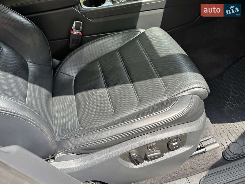 Позашляховик / Кросовер Volkswagen Touareg 2014 в Білій Церкві фото 16 Позашляховик / Кросовер Volkswagen Touareg 2014 в Білій Церкві