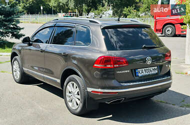 Внедорожник / Кроссовер Volkswagen Touareg 2016 в 