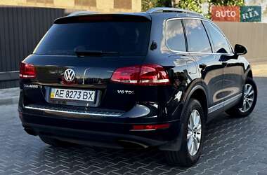Внедорожник / Кроссовер Volkswagen Touareg 2014 в 